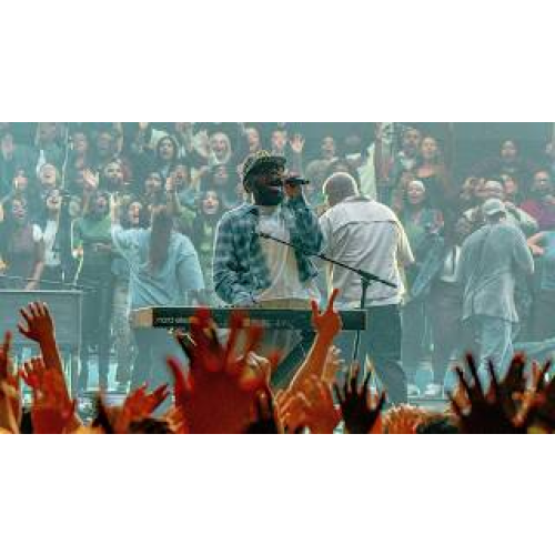 Elevation Worship ft. Chandler Moore – God I’m Just Grateful