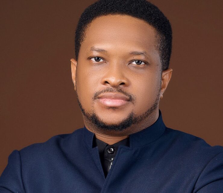 Lawrence Oyor — Favour